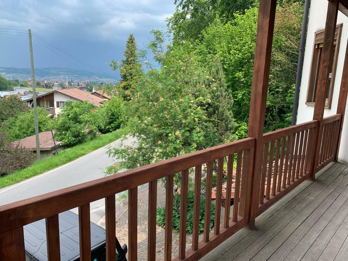 Bed&Breakfast Region Murtensee Münchenwiler Exterior foto